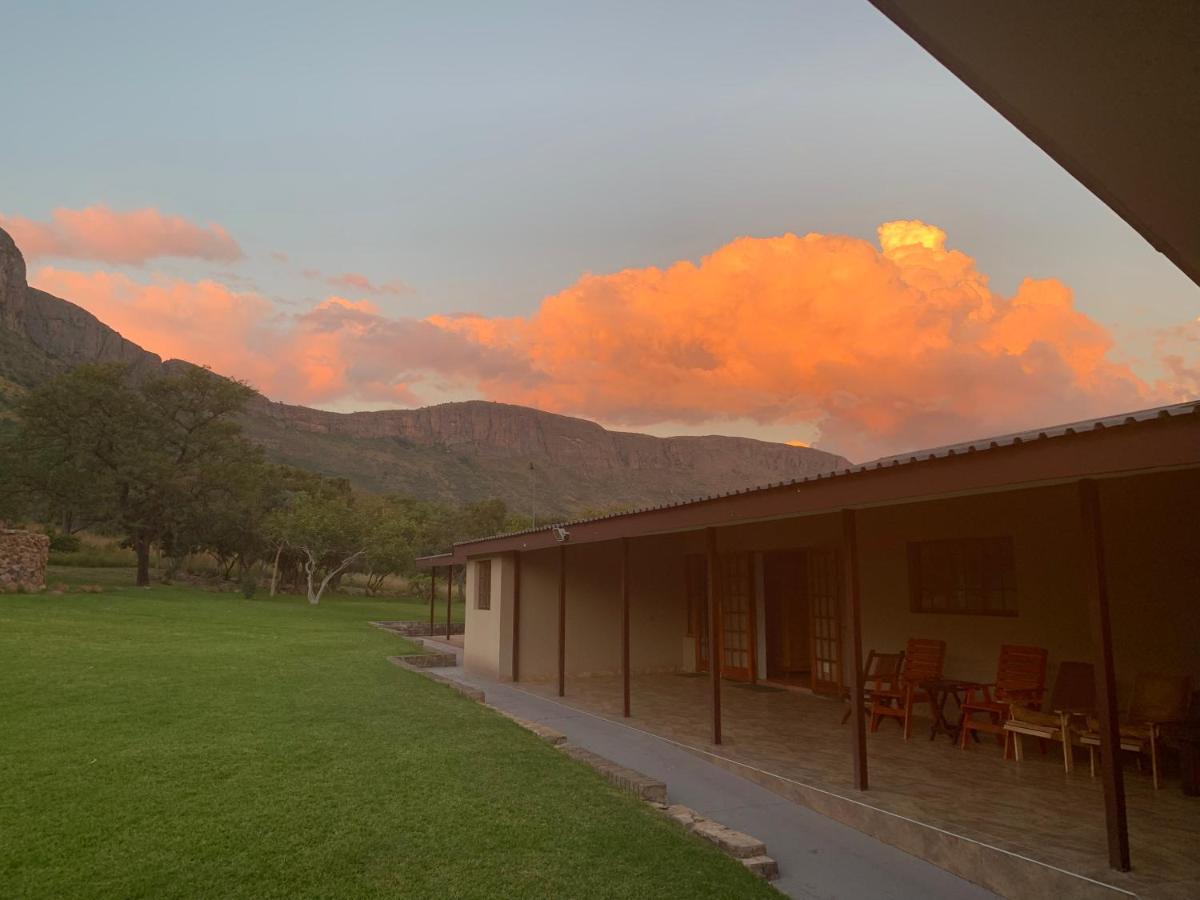Kransberg Country Lodge Guest Farm Thabazimbi Eksteriør billede